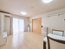 【埼玉県/戸田市美女木】戸田市美女木5丁目　中古戸建 リビング・ダイニング