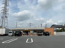 【埼玉県/東松山市大字毛塚】東松山市大字毛塚　中古戸建 セブンイレブン東松山本宿店（現地より約660m）
