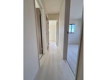 【埼玉県/戸田市笹目】戸田市笹目7丁目　新築戸建 廊下