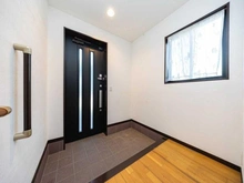 【東京都/葛飾区南水元】葛飾区南水元4丁目中古戸建 玄関