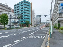 【東京都/江戸川区西葛西】江戸川区西葛西一丁目新築戸建A号棟 周辺道路：葛西橋通り/約110m