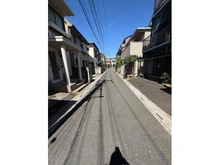 【埼玉県/草加市谷塚町】埼玉県草加市谷塚町　中古戸建 前面道路