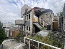 【神奈川県/横浜市鶴見区上末吉】 横浜市鶴見区上末吉一丁目　戸建 外観