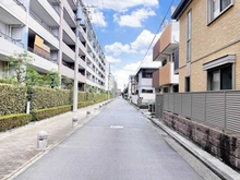 【神奈川県/横浜市鶴見区平安町】横浜市鶴見区平安町1丁目中古戸建 前面道路