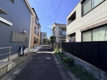 【神奈川県/川崎市川崎区昭和】川崎区昭和2丁目　中古戸建て 前面道路：南西側の前面道路
