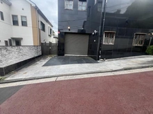 【神奈川県/横浜市鶴見区上末吉】 横浜市鶴見区上末吉一丁目　戸建 駐車場：３台分（車種による）