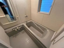 【大阪府/枚方市長尾谷町】枚方市長尾谷町二丁目　中古戸建 浴室