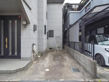 【大阪府/高槻市大塚町】高槻市大塚町4丁目　中古戸建 駐車場