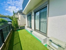 【大阪府/三島郡島本町山崎】大阪府三島郡島本町山崎四丁目　中古戸建 庭