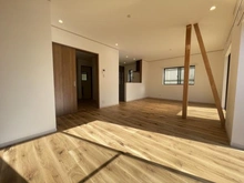 【大阪府/高槻市東城山町】高槻市東城山町　中古戸建 LDK