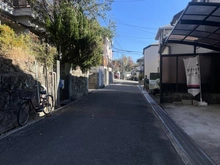 【大阪府/高槻市東城山町】高槻市東城山町　中古戸建 前面道路