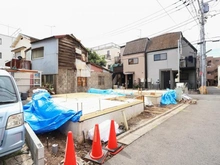 【東京都/品川区旗の台】旗の台二丁目新築戸建て　1号棟 現地（建築前）：全２棟/手前側が当該地