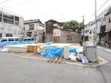 【東京都/品川区旗の台】旗の台二丁目新築戸建て　2号棟 現地（建築前）：全２棟/角側の土地が当該地