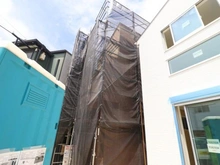 【東京都/練馬区富士見台】練馬区富士見台4丁目　新築戸建　2号棟 建築中の外観