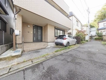 【神奈川県/川崎市多摩区東生田】川崎市多摩区東生田1丁目　中古戸建 前面道路
