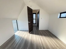 【東京都/中野区中野】中野区中野六丁目　新築戸建　C棟　 サービスルーム（納戸）