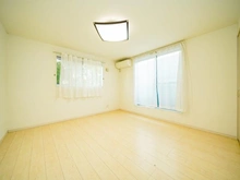 【東京都/中野区若宮】中野区若宮三丁目　戸建 洋室：２階８帖