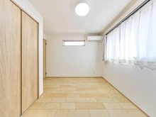 【東京都/杉並区和田】杉並区和田一丁目　戸建 洋室：3F
