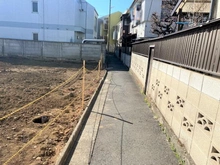 【東京都/中野区上高田】中野区上高田一丁目　新築戸建　B棟 北側通路