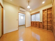 【東京都/中野区上高田】中野区上高田5丁目 店舗付住宅 洋室
