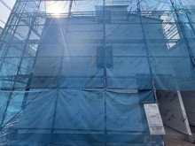 【東京都/中野区中野】中野区中野六丁目　新築戸建　B棟　全3棟現場 建築中の外観：全3区画
