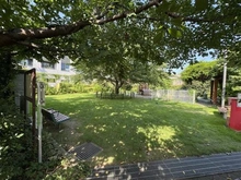 【東京都/中野区中野】中野区中野六丁目　新築戸建　B棟　全3棟現場 さくら公園（現地より約10m）：