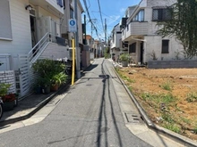 【東京都/中野区中野】中野区中野六丁目　新築戸建　C棟　全3棟現場 前面道路