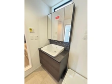 【東京都/中野区中野】中野区中野六丁目　新築戸建　C棟　全3棟現場 洗面室