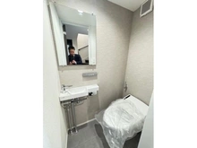 【東京都/中野区中野】中野区中野六丁目　新築戸建　C棟　全3棟現場 トイレ