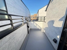 【東京都/中野区中野】中野区中野六丁目　新築戸建　C棟　全3棟現場 バルコニー