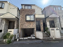 【東京都/中野区大和町】中野区大和町四丁目　中古戸建 外観：写真中央
