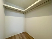 【東京都/新宿区新小川町】新宿区新小川町　新築戸建　1号地 ウォークインクローゼット：3階部分