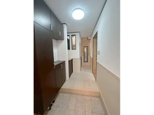 【大阪府/交野市星田】交野市星田八丁目　中古戸建 玄関