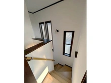 【大阪府/交野市星田】交野市星田八丁目　中古戸建 階段