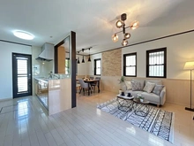 【大阪府/交野市星田】交野市星田八丁目　中古戸建 LDK