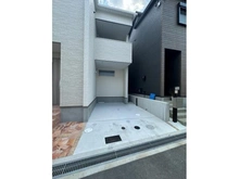 【大阪府/豊中市春日町】豊中市春日町2丁目　中古戸建 駐車場