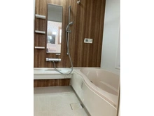 【大阪府/豊中市小曽根】豊中市小曽根一丁目　中古戸建 浴室