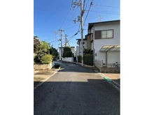 【大阪府/池田市渋谷】池田市渋谷一丁目　中古戸建 前面道路：前面道路（南向きへ撮影）
