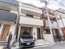 【大阪府/豊中市小曽根】豊中市小曽根四丁目　中古戸建 外観：写真中央