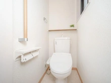 【大阪府/豊中市小曽根】豊中市小曽根四丁目　中古戸建 トイレ