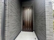 【埼玉県/所沢市美原町】所沢市美原町4丁目中古戸建 玄関