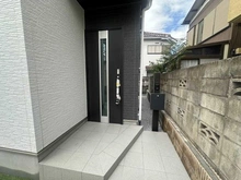 【東京都/練馬区東大泉】練馬区東大泉3丁目新築戸建 玄関