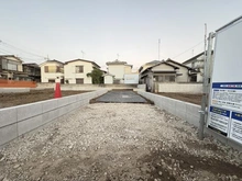 【東京都/西東京市中町】西東京市中町5丁目新築戸建5号棟 現地（建築前）：全6棟　／　右から2番目奥側