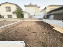 【東京都/西東京市中町】西東京市中町5丁目新築戸建5号棟 現地（建築前）：全6棟　／　右から2番目奥側