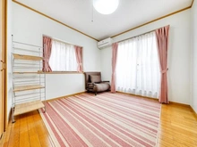 【埼玉県/新座市栄】新座市栄4丁目中古戸建 洋室：2階約5.2帖