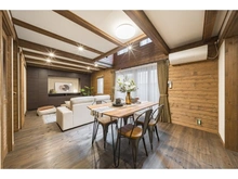 【東京都/台東区池之端】台東区池之端四丁目 中古戸建 リビング・ダイニング