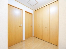 【埼玉県/さいたま市岩槻区南平野】さいたま市岩槻区南平野4丁目　中古戸建 廊下