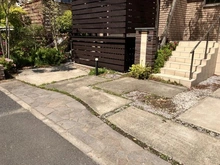 【埼玉県/さいたま市西区西大宮】さいたま市西区西大宮1丁目 トヨタホーム旧分譲 一戸建 駐車場