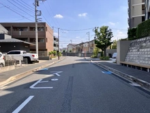 【埼玉県/さいたま市西区西大宮】さいたま市西区西大宮1丁目　トヨタホーム旧分譲戸建 前面道路