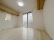 【埼玉県/上尾市柏座】上尾市柏座3丁目　一条工務店施工戸建 洋室：1階：約6.5帖